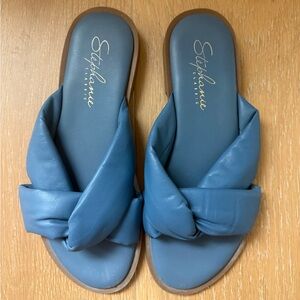 Puffed Sandals